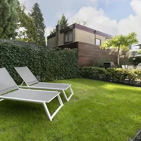 Captivating 6-bed House In Semesterbostad